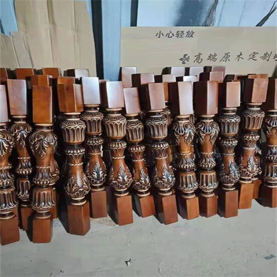 楼梯立柱扶手